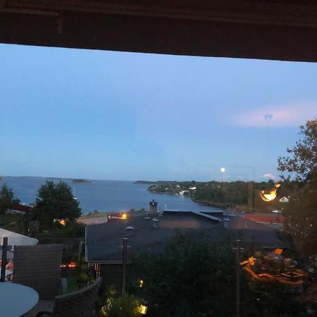 Appartamento Aid Og Svein' S Sentrumsnaere Panorama Hjem Kristiansand Esterno foto